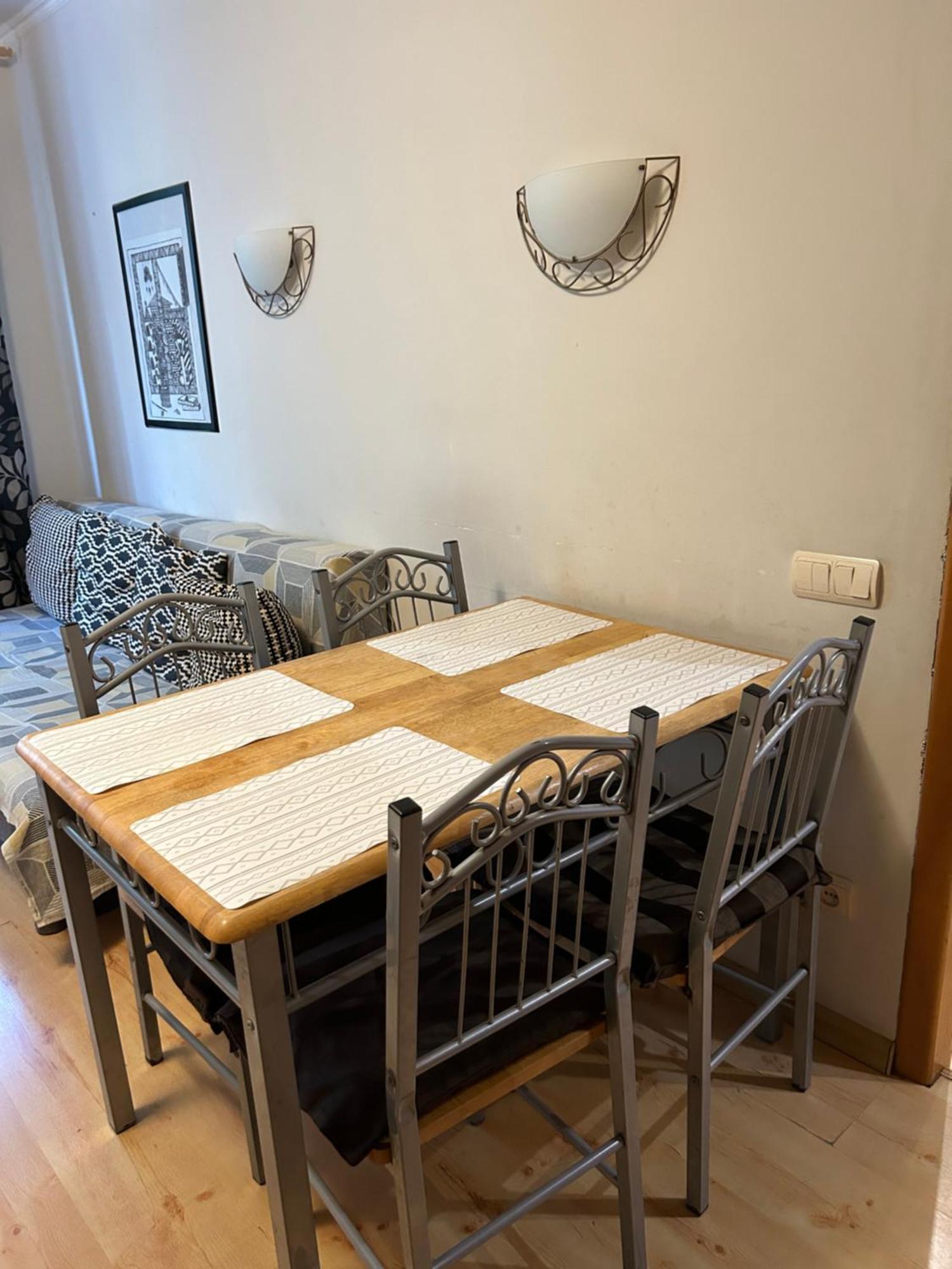 Three Bedroom Stepana Bandery Street รีฟเน ภายนอก รูปภาพ